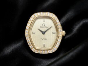 แหวนนาฬิกา Omega ประดับเพชร